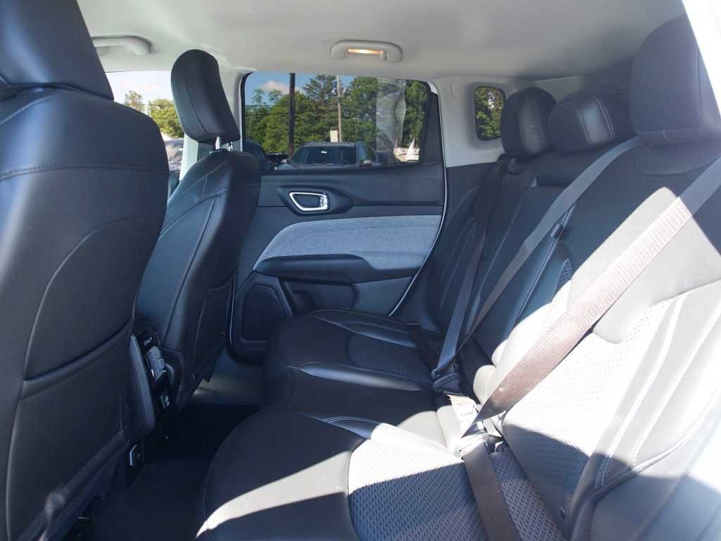 2022 Jeep Compass Latitude - Photo 20