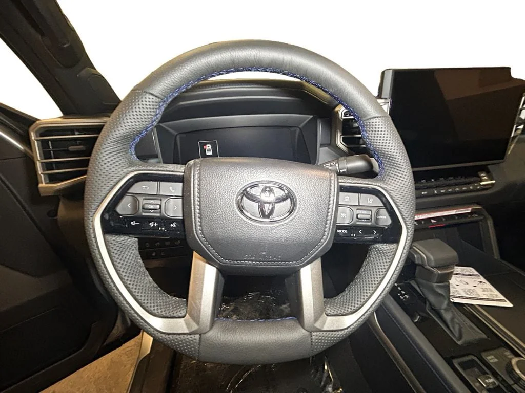 New 2026 Celestial Silver Metallic Toyota Platinum image 10