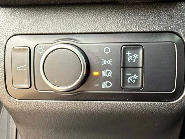 Used 2023 Gray Ford Active image 30