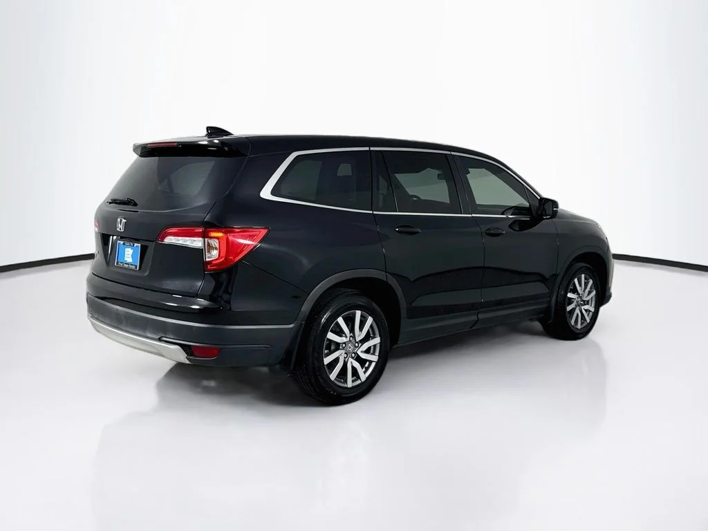 Used 2019 Crystal Black Pearl Honda EX image 7