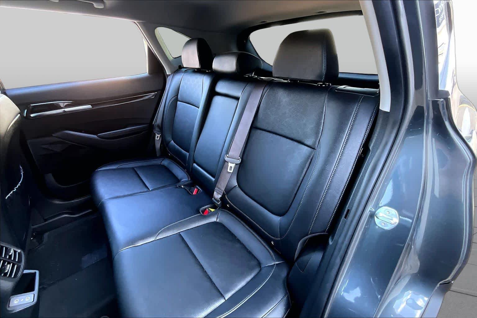 Used 2024 Gravity Gray Kia SX image 21