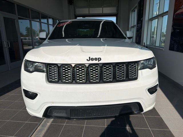 Used 2018 Jeep Grand Cherokee Altitude with VIN 1C4RJFAG8JC112936 for sale in Standish, MI