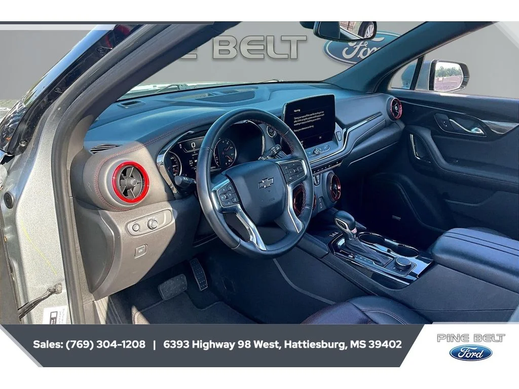 Used 2025 Sterling Gray Metallic Chevrolet RS image 12