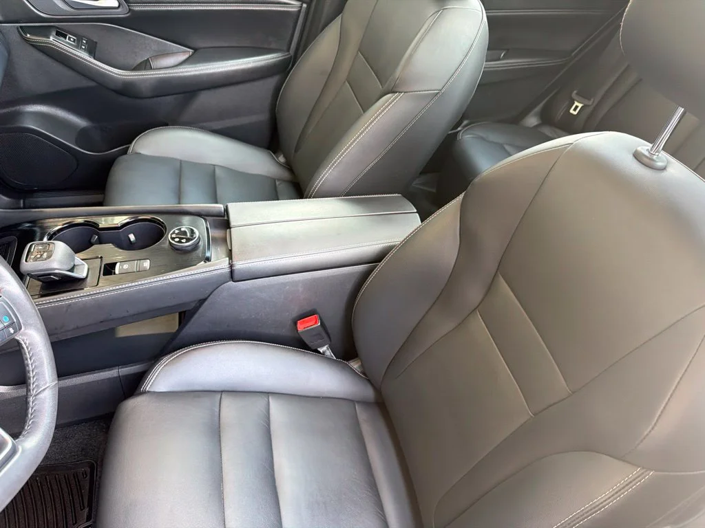 Used 2023 Boulder Gray Pearl Nissan SL image 10