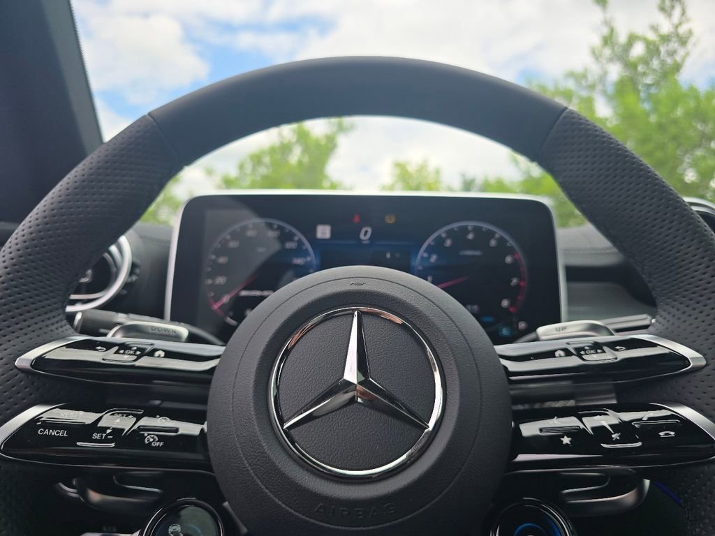 New 2026 MANUFAKTUR Alpine Grey Mercedes-Benz CLE 53 AMG® image 60