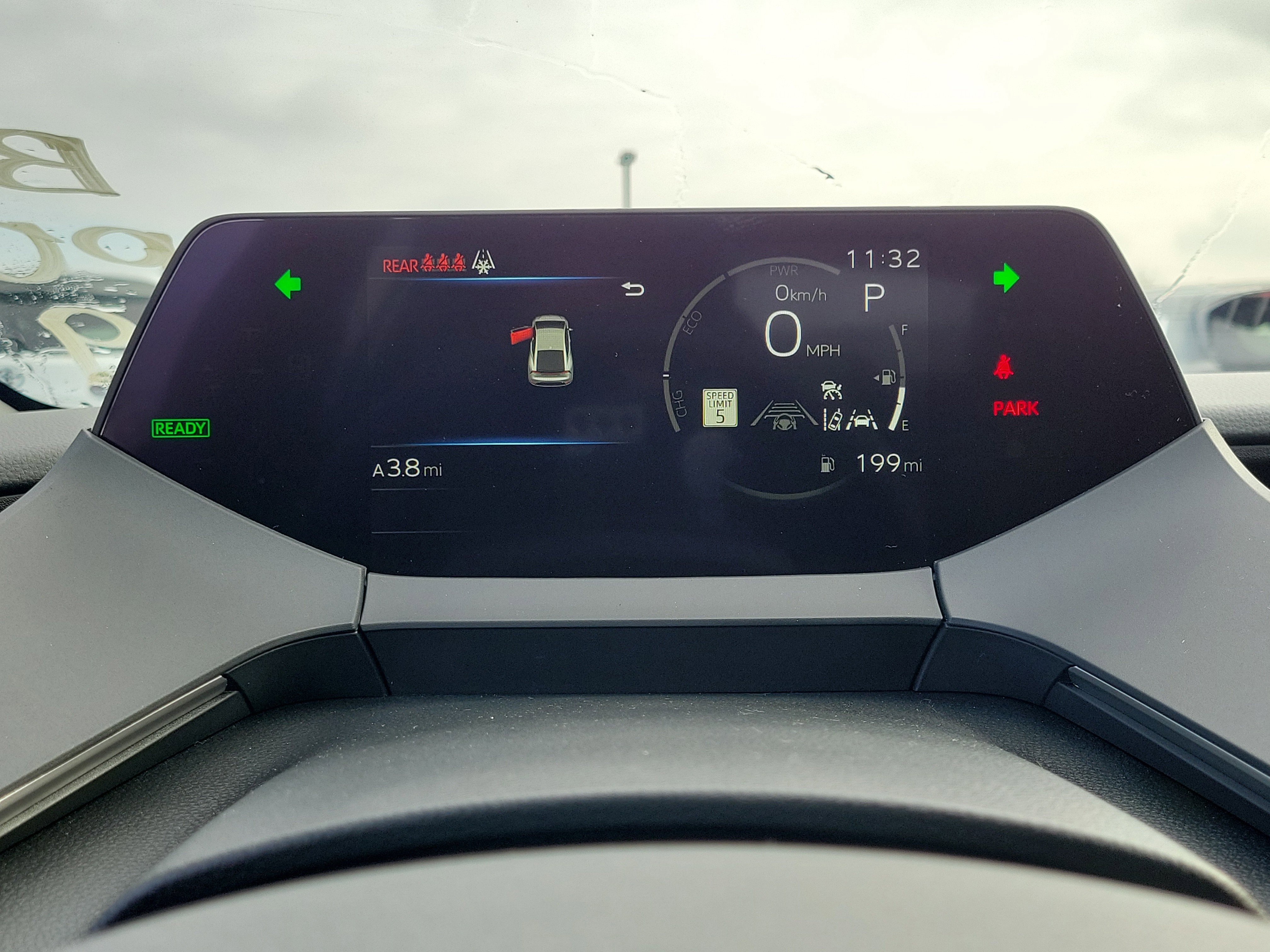 2026 Toyota Prius LE - Photo 24
