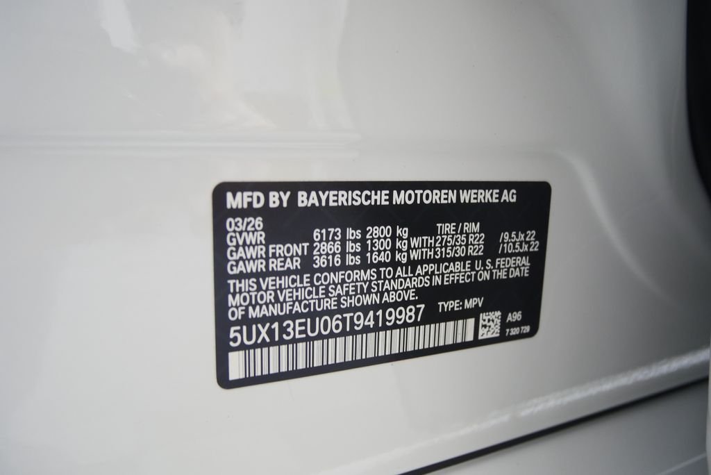 New 2026 Mineral White Metallic BMW sDrive40i image 26
