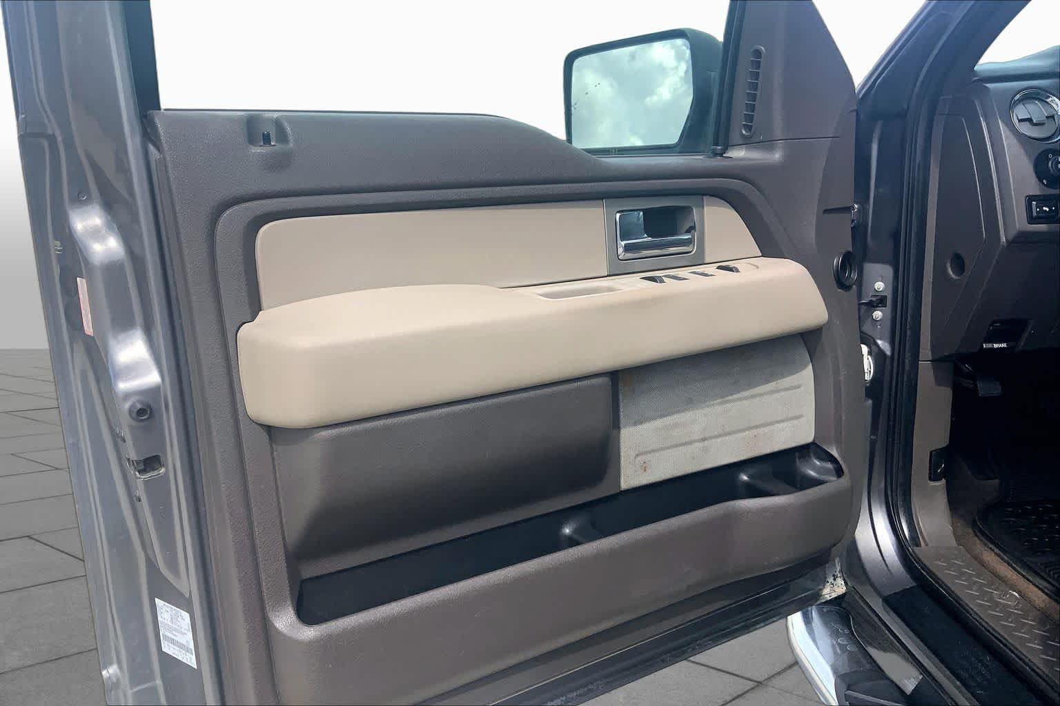 Used 2010 Sterling Grey Metallic Ford XLT image 20