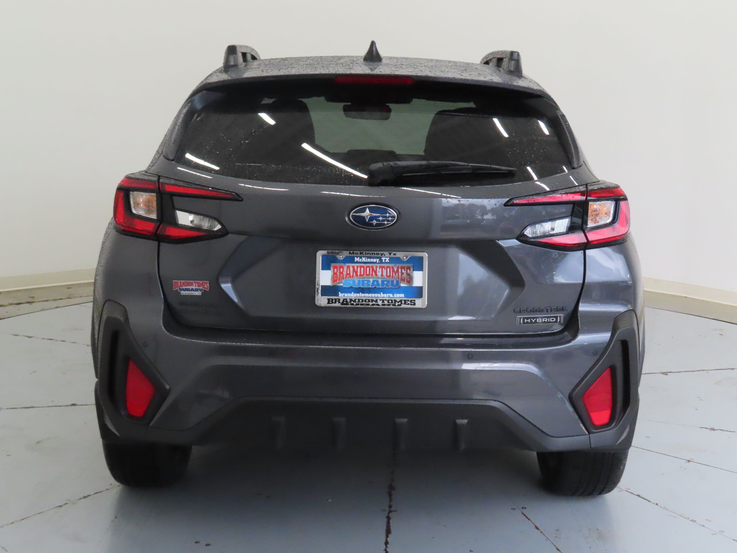 New 2026 MAGNETITE GRAY PEARL Subaru Limited Hybrid image 4