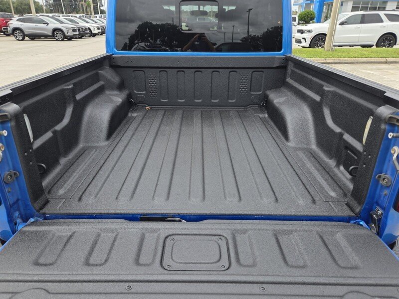 Certified Used 2020 Hydro Blue Pearlcoat JEEP OVERLAND 4X4 image 16