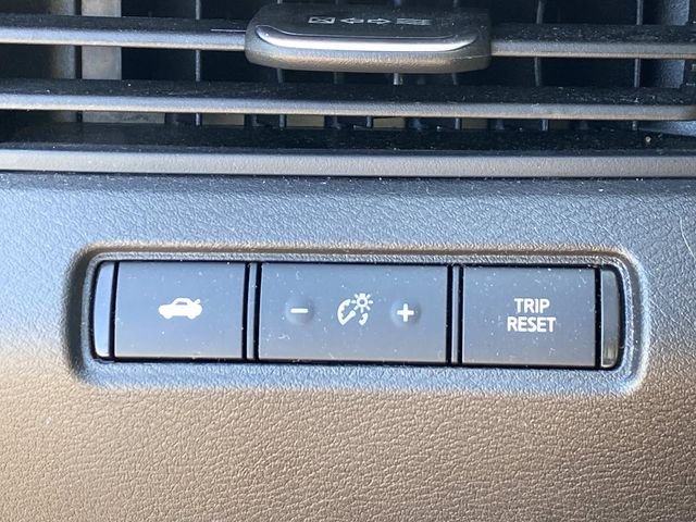 Used 2024 Black Nissan 2.5 SV image 19