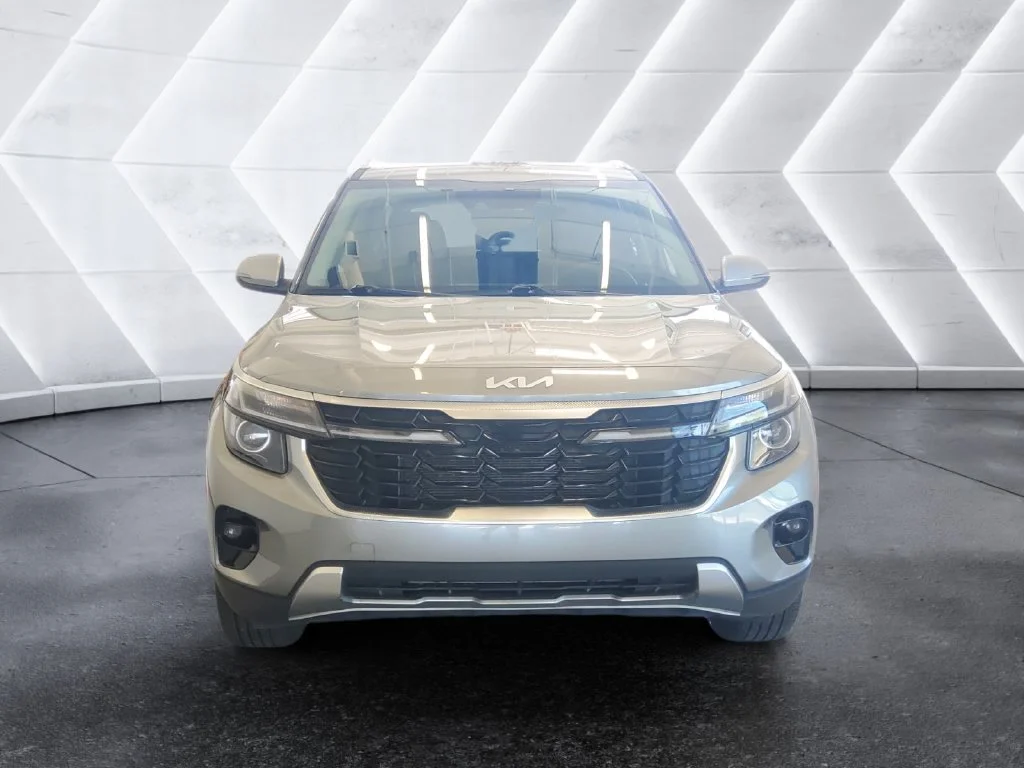 Used 2024 Gray Kia EX image 2