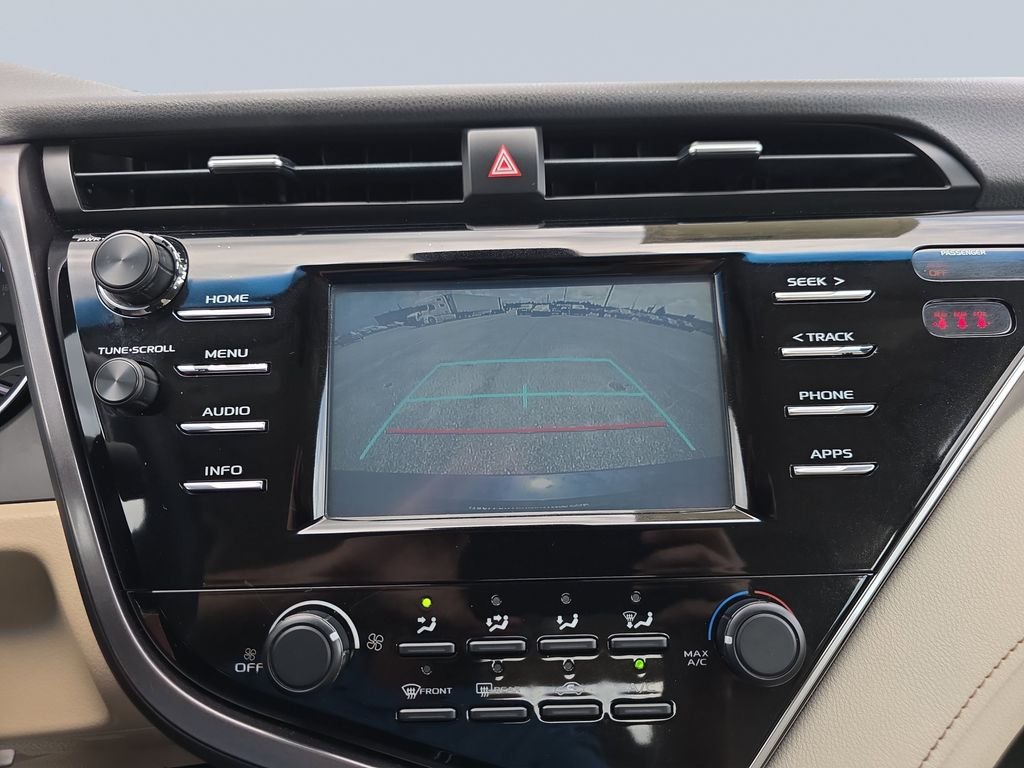 2018 Toyota Camry LE - Photo 24