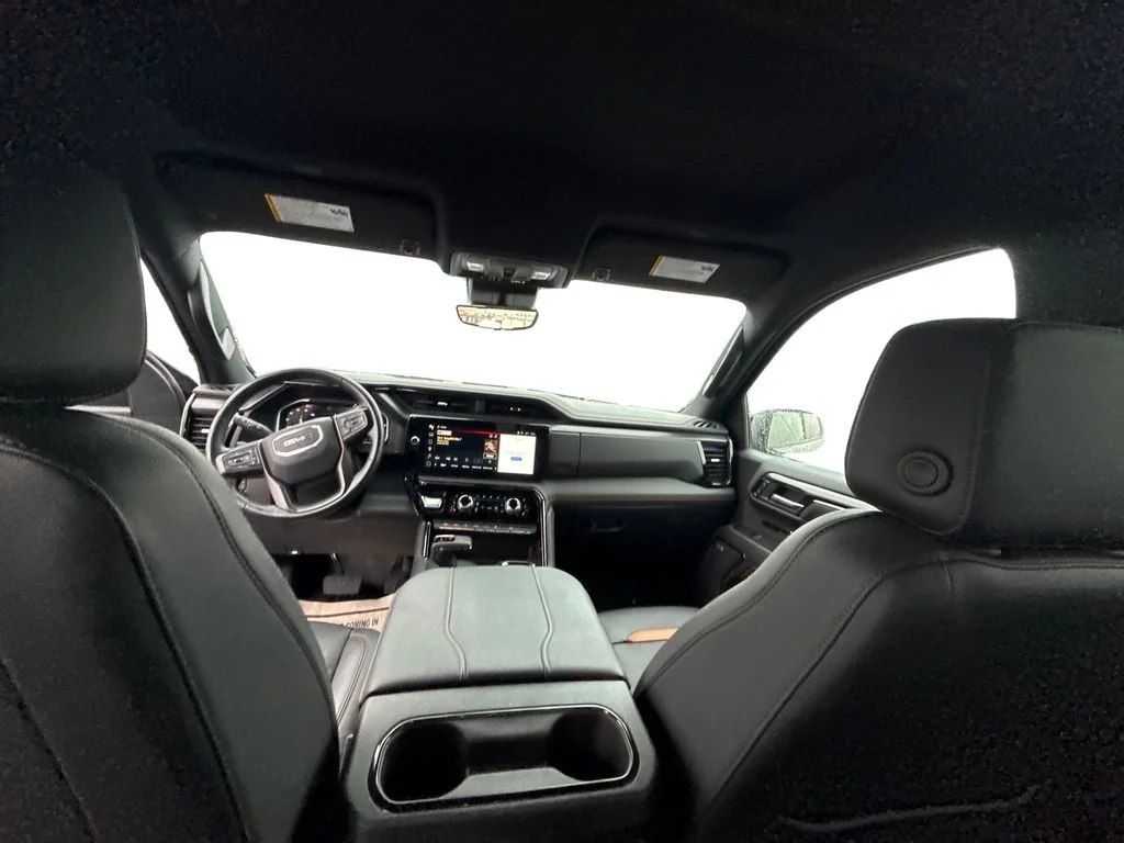 2024 GMC Sierra 1500 AT4 - Photo 9