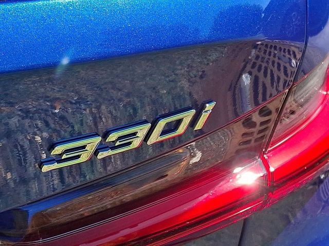 New 2026 Portimao Blue Metallic BMW 330i xDrive image 20