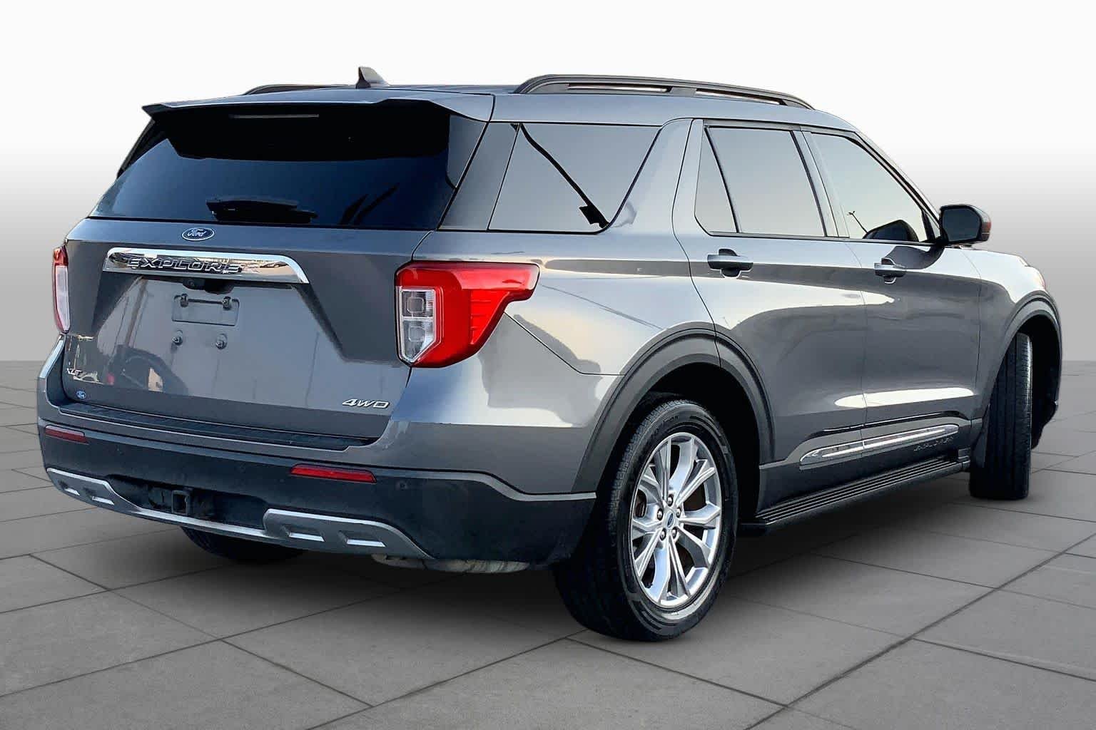 Used 2021 Carbonized Gray Metallic Ford XLT image 13