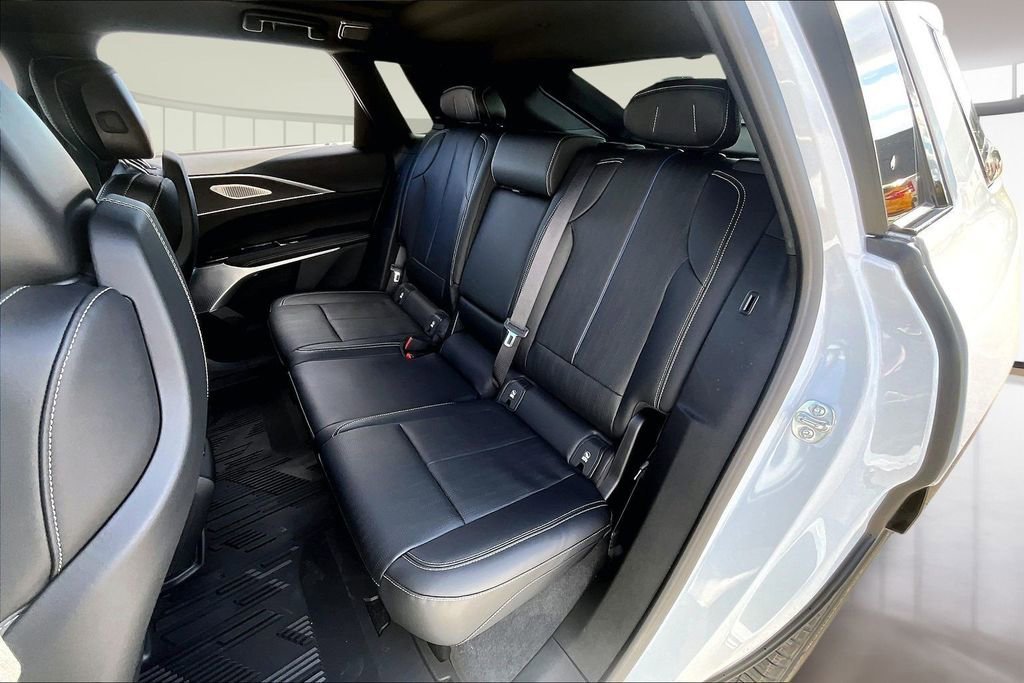 2026 Cadillac LYRIQ Premium Luxury - Photo 10