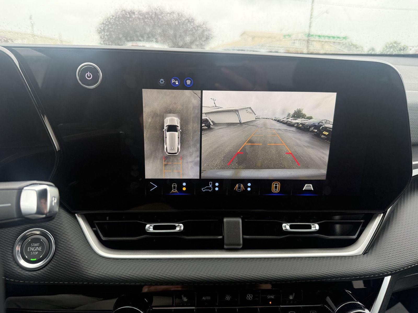 New 2027 Sterling Gray Metallic Chevrolet LT image 20