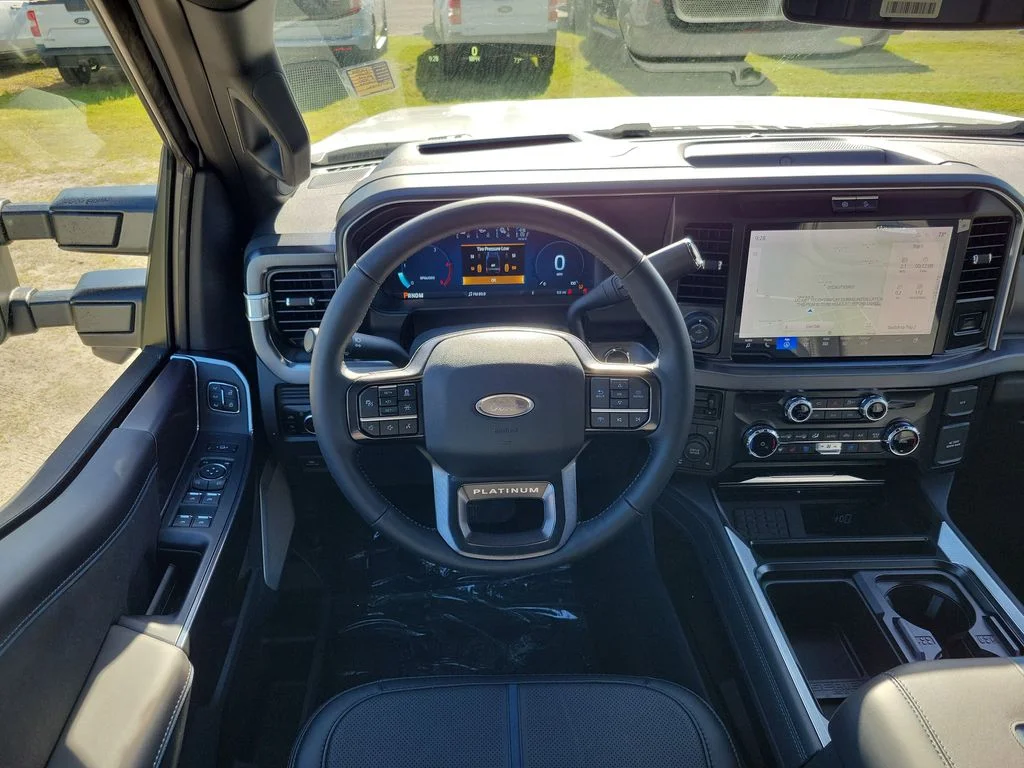New 2026 Star White Metallic Tri-Coat Ford F-350® Platinum® image 24