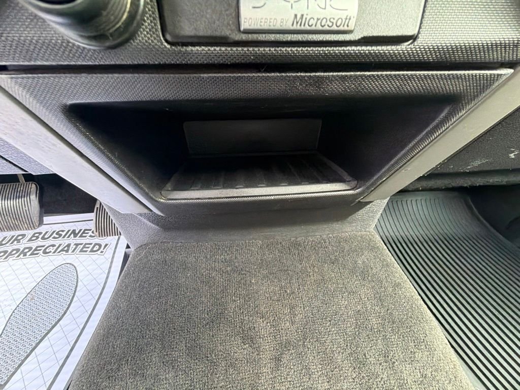 Used 2011 Silver Ford XLT image 28