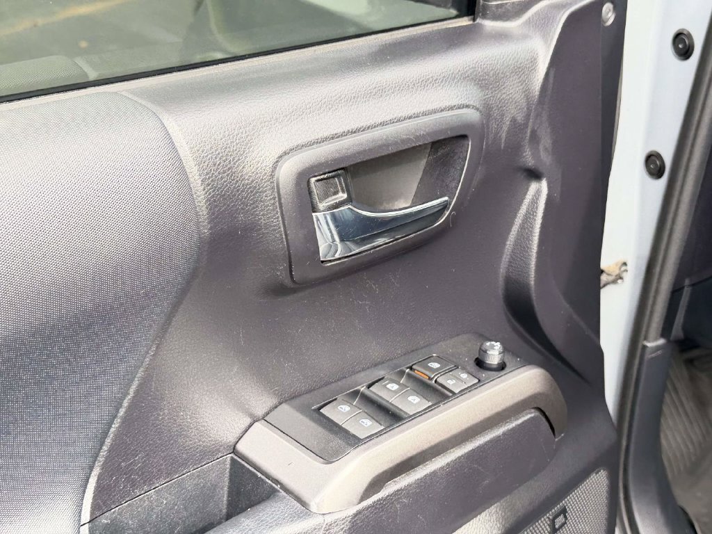 Certified Used 2020  Toyota TRD Sport image 19