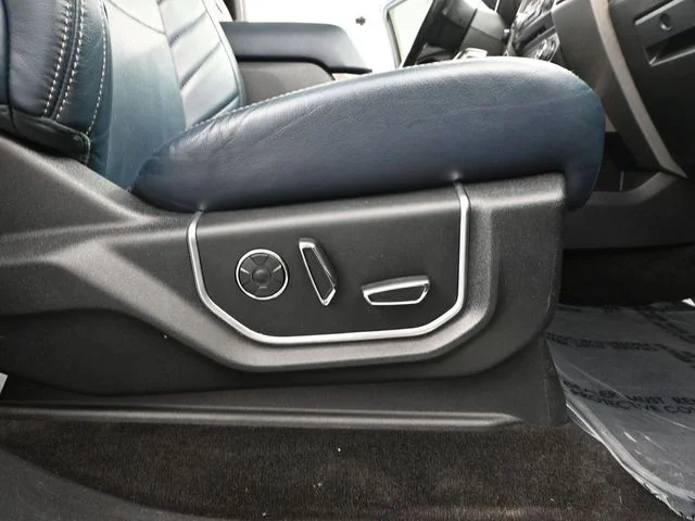 Used 2018 Blue Ford Limited image 47