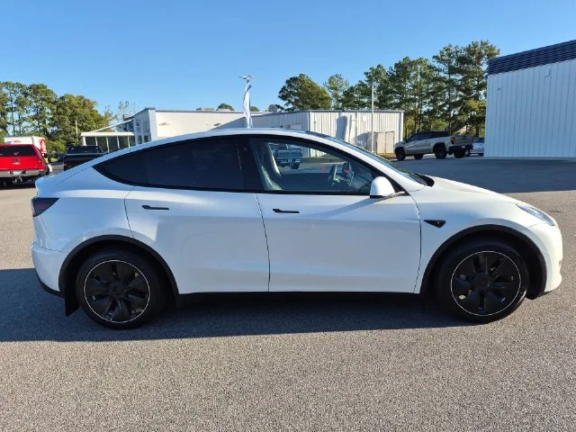 Used 2021 Tesla Model Y Long Range with VIN 5YJYGDEE3MF268090 for sale in Winterville, NC