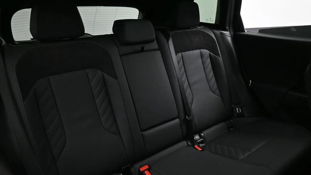 2025 BMW X3 30 - Photo 12