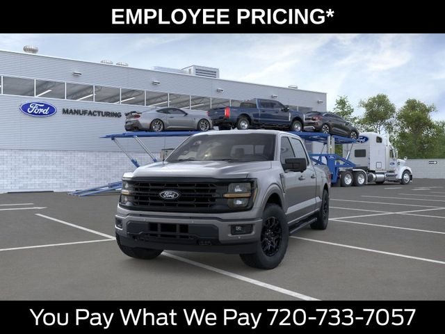 New 2026 Carbonized Gray Metallic Ford XLT image 2