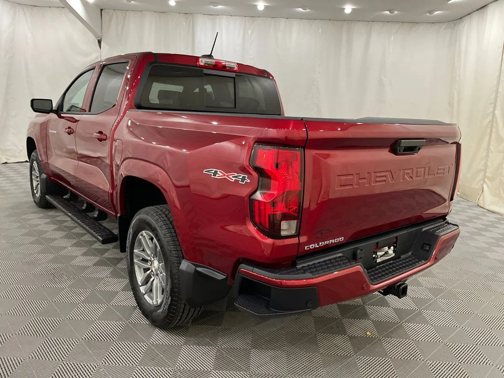 2026 Chevrolet Colorado LT - Photo 8