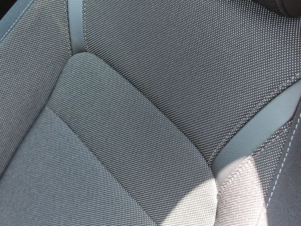 2025 Honda CR-V EX - Photo 25