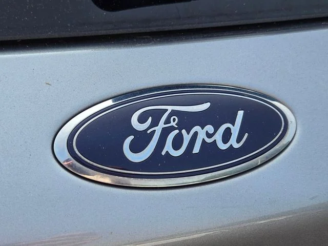 Used 2023 Silver Ford Active image 17