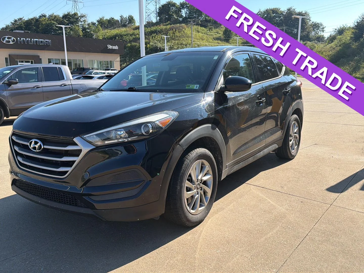 Used 2018 BLACK HYUNDAI  image 1