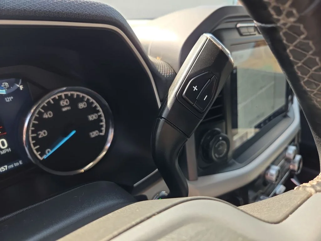 Used 2023 Gray Ford XLT image 11