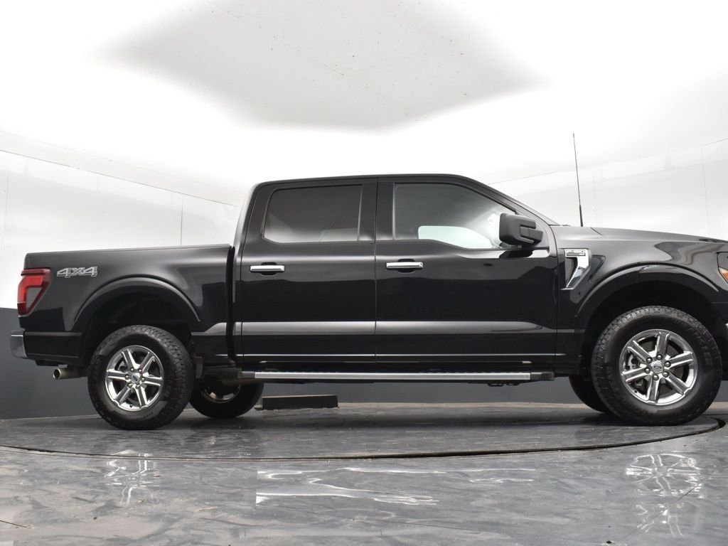 Used 2025 Black Ford XLT image 23