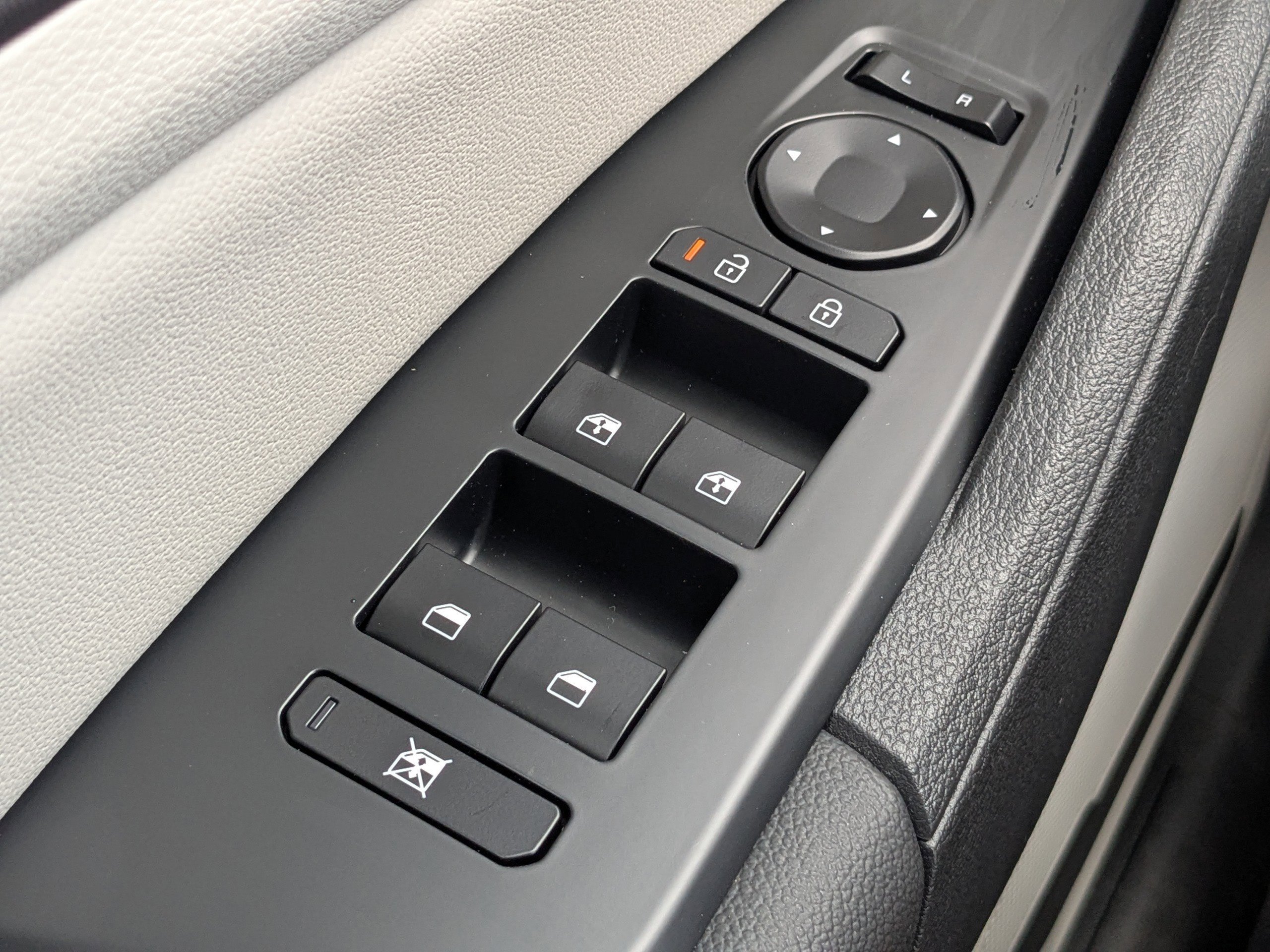 New 2026 Ebony Black Kia EX image 30