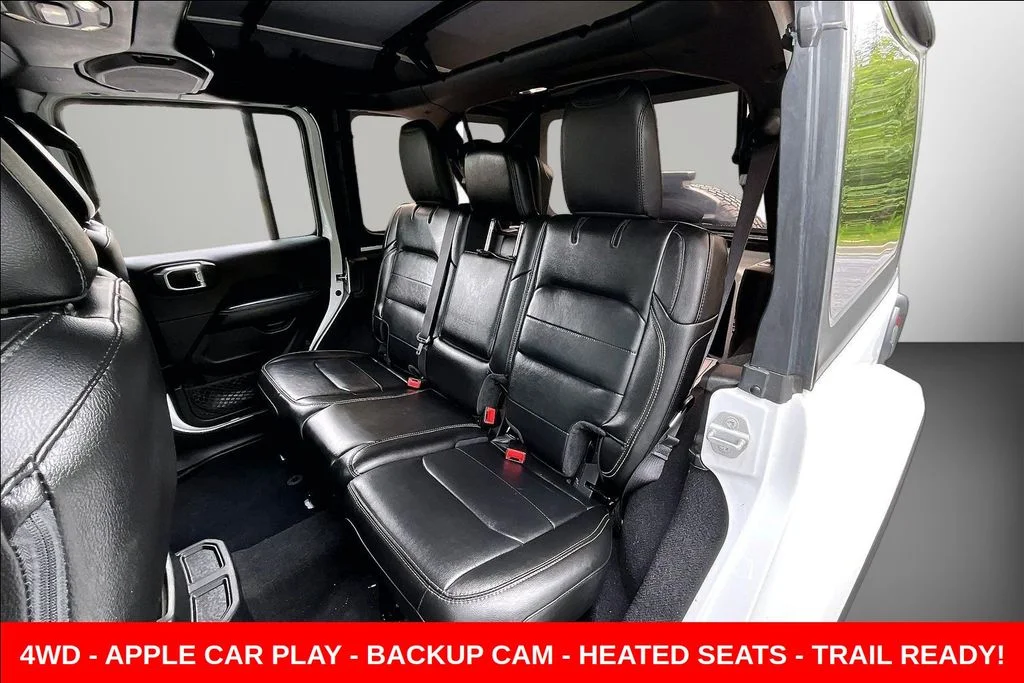 Used 2022 White Jeep Unlimited Sahara image 21