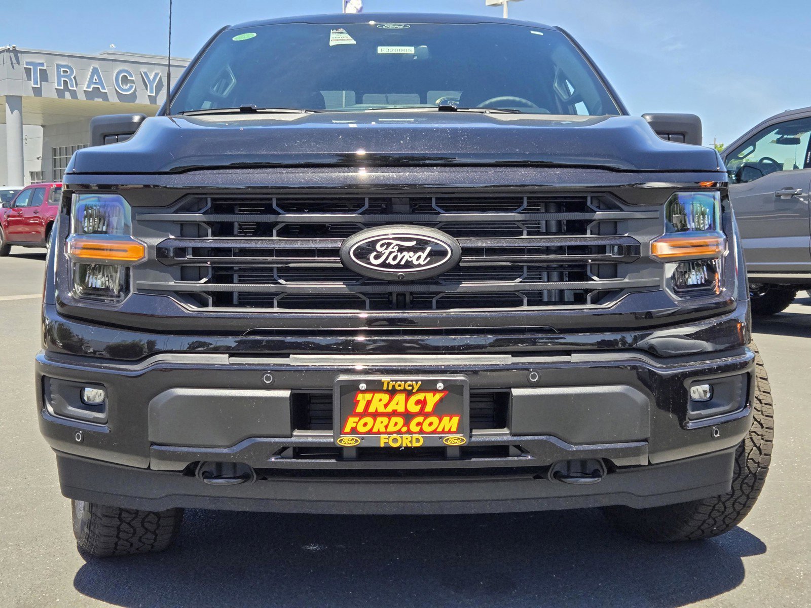 New 2026 Agate Black Metallic Ford XLT image 2