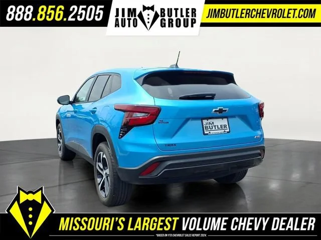 Used 2026 Marina Blue Metallic Chevrolet 1RS image 2