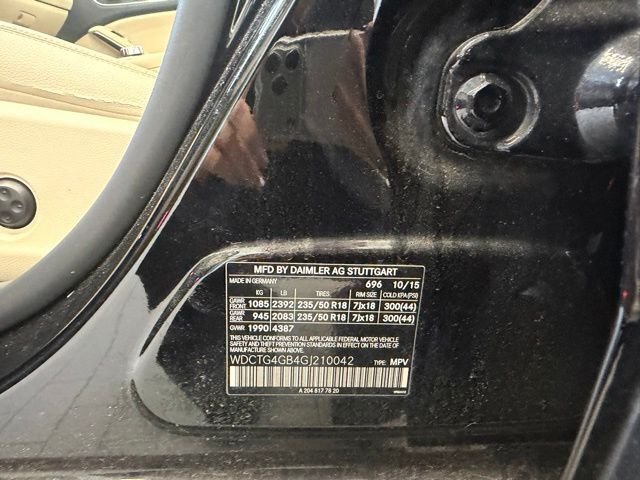 Used 2016 Black Mercedes-Benz GLA 250 image 17