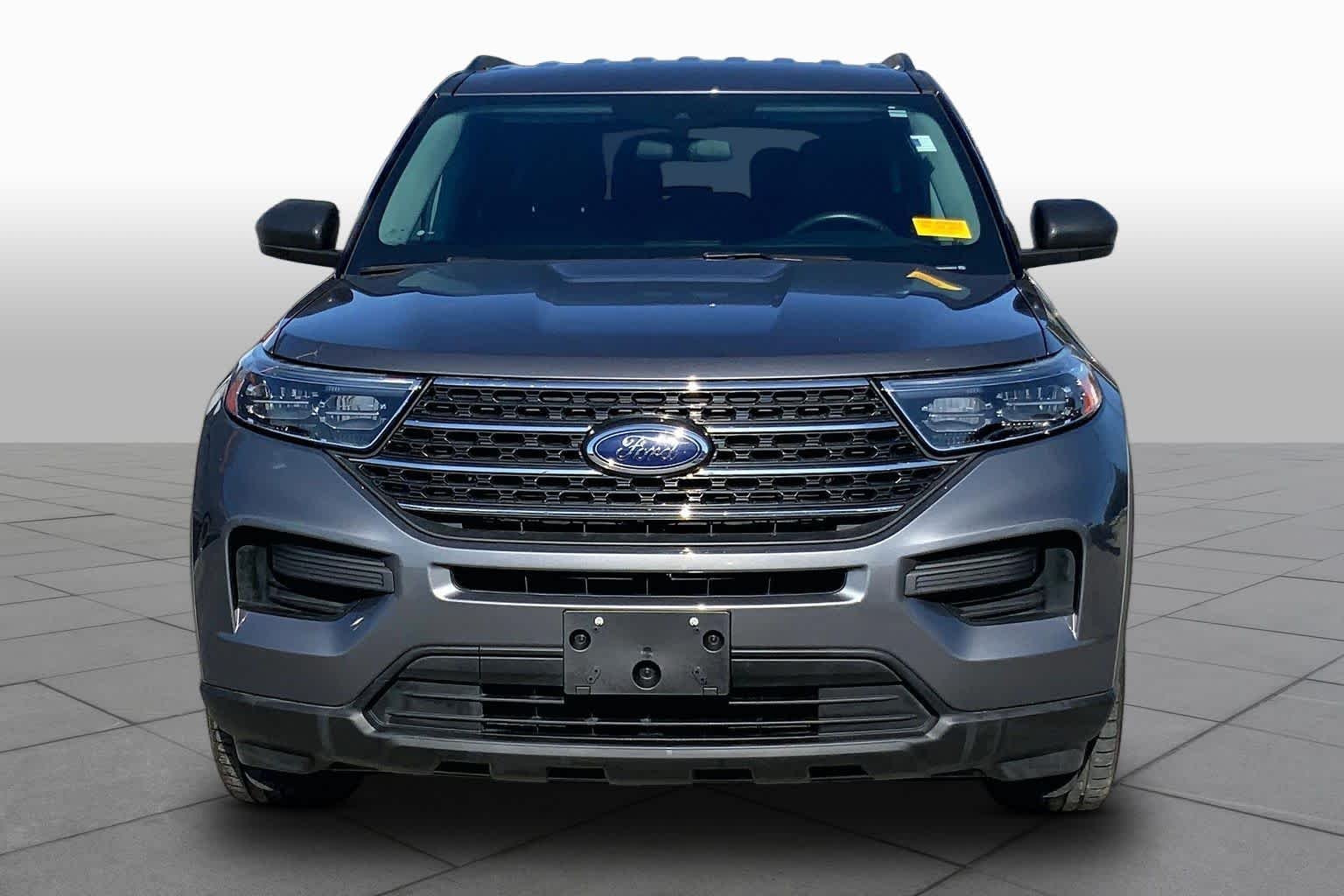 Used 2022 Carbonized Gray Metallic Ford XLT image 4