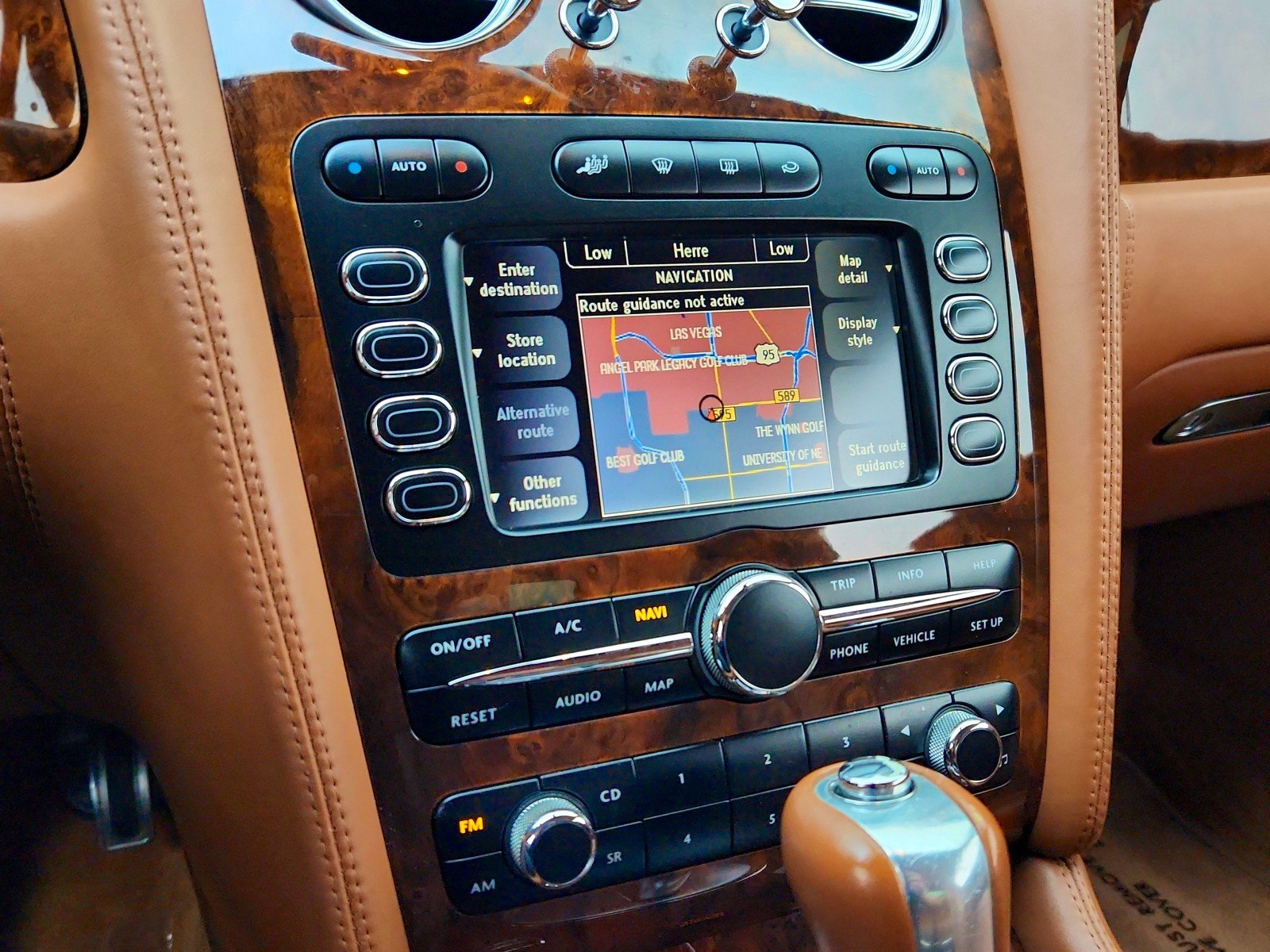 Used 2008 GLACIER WHITE Bentley  image 19