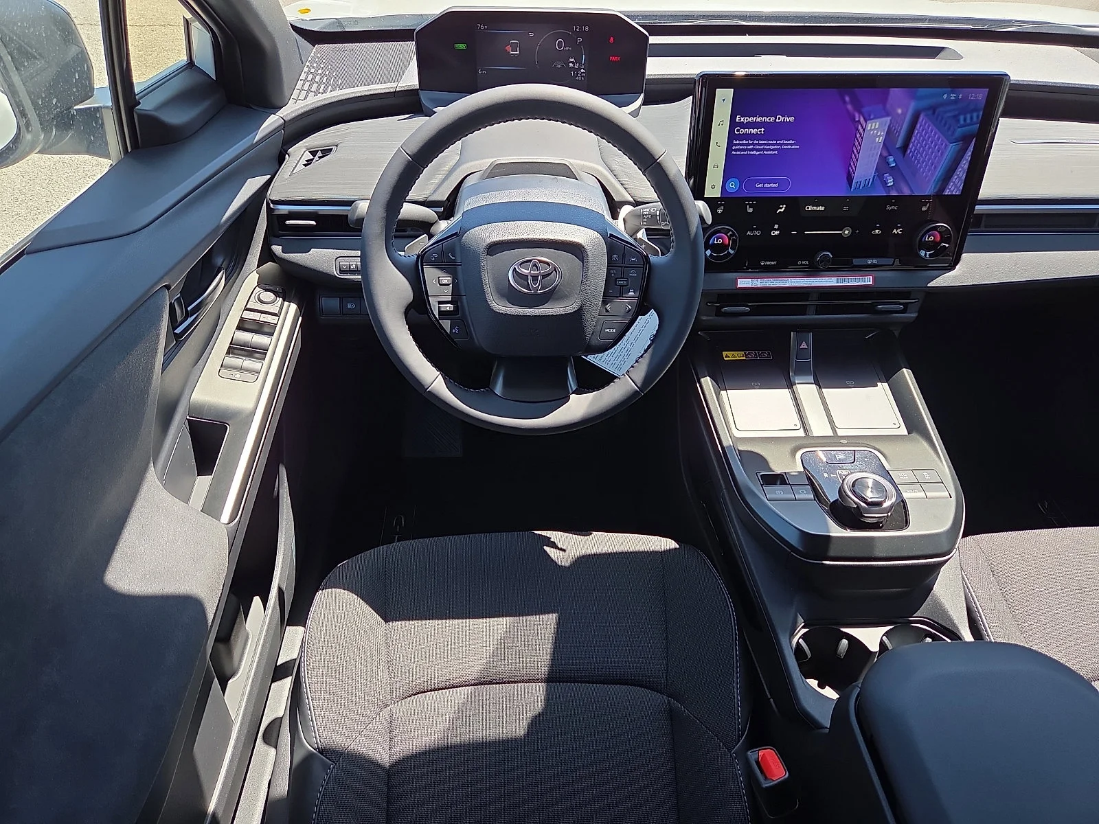 2026 Toyota C-HR SE - Photo 8