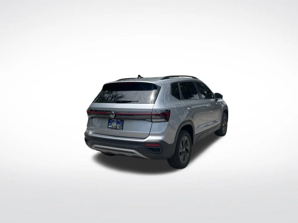 Used 2025 Pyrite Silver Metallic Volkswagen 1.5T S image 5