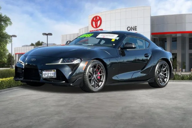 Certified Used 2023  Toyota 3.0 Premium image 10