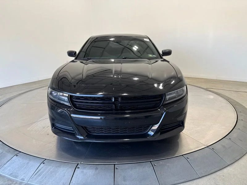 Used 2021 Black Dodge SXT image 2