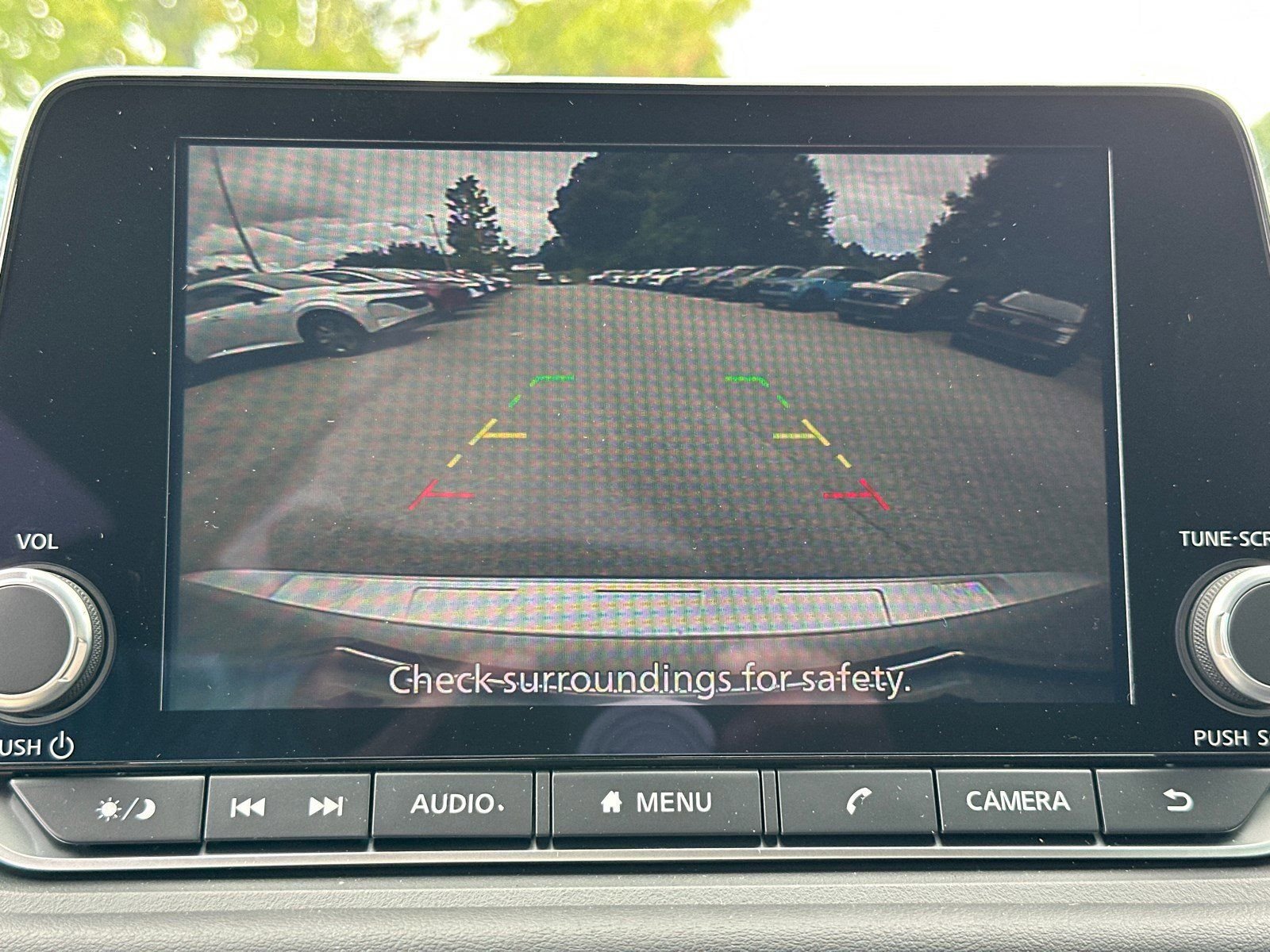 2025 Nissan Rogue SV - Photo 31