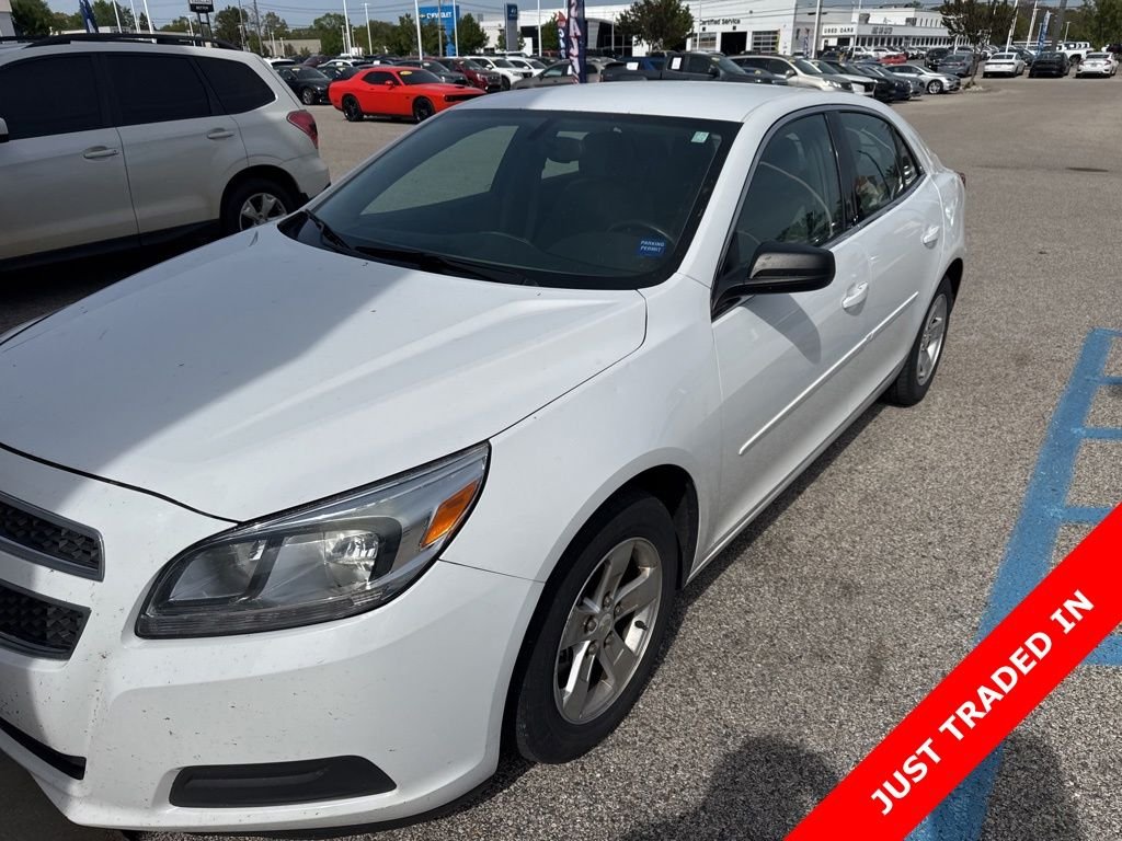 2013 Chevrolet Malibu 1LS's photo
