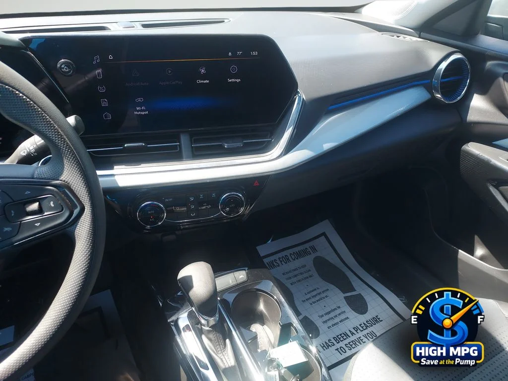 Used 2025 Gray Chevrolet LT image 15