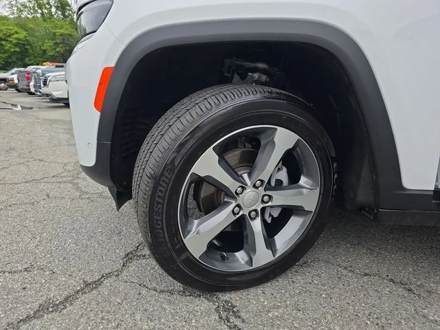 Used 2026 White Jeep Limited image 34